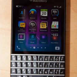 BlackBerry ganz (Bildschirm an) oben